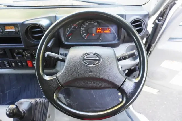 日野 デュトロ TKG-XZU610T(2WD)の写真40