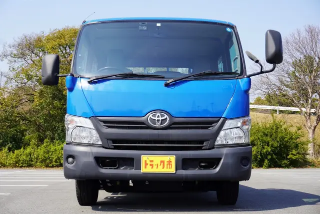 XZU710 ダイナ/トヨエース 純正 ワイド用？ リア アオリ あおり 白