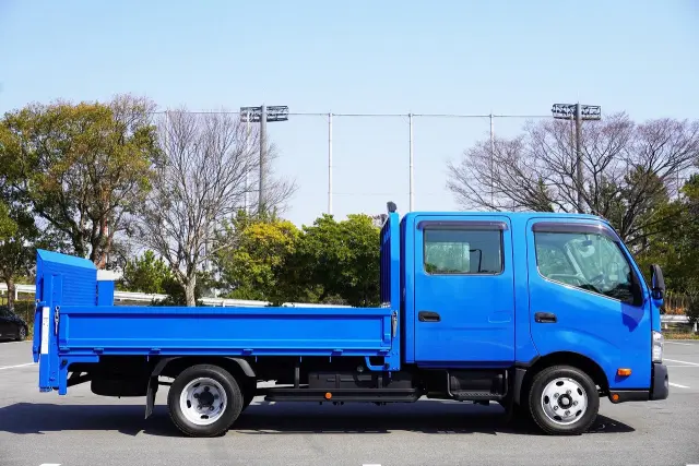 トヨタ ダイナ TKG-XZU710(2WD)の写真9