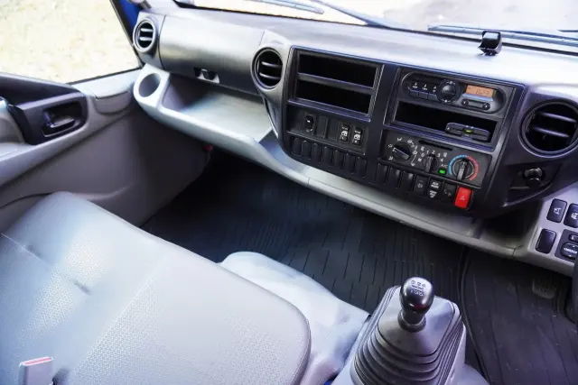 トヨタ ダイナ TKG-XZU710(2WD)の写真41