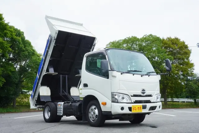 日野 デュトロ 2RG-XZC600T(2WD)の写真11