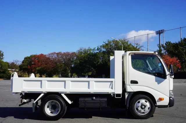 トヨタ ダイナ TKG-XZU620D(2WD)の写真10