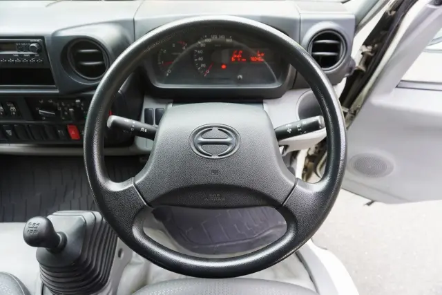 日野 デュトロ TKG-XZU655M(2WD)の写真39