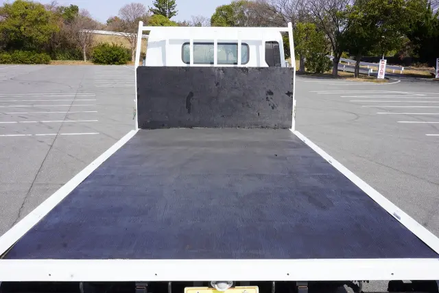 三菱 キャンター 2PG-FEB50(2WD)の写真5