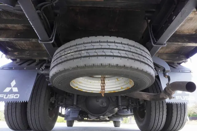 三菱 キャンター 2PG-FEB50(2WD)の写真6