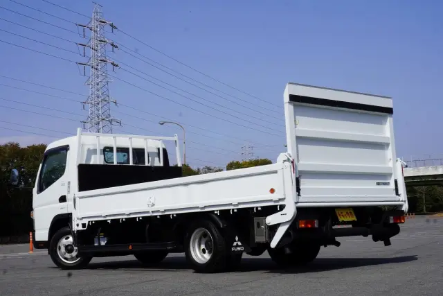 三菱 キャンター 2PG-FEB50(2WD)の写真11