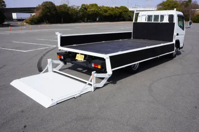 三菱 キャンター 2PG-FEB50(2WD)の写真19