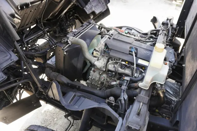 三菱 キャンター 2PG-FEB50(2WD)の写真24