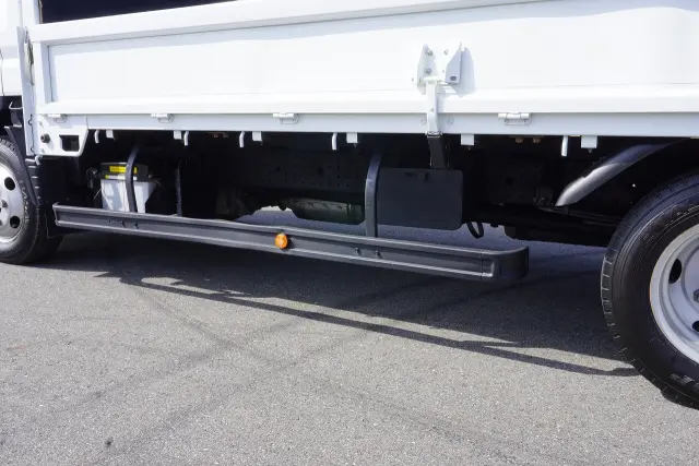 三菱 キャンター 2PG-FEB50(2WD)の写真28