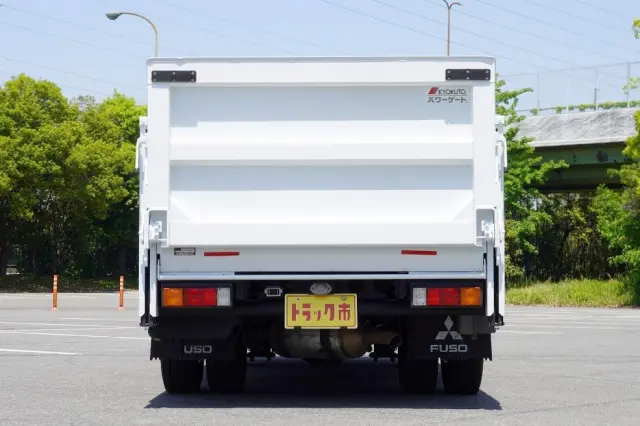 三菱 キャンター TKG-FBA20(2WD)の写真12