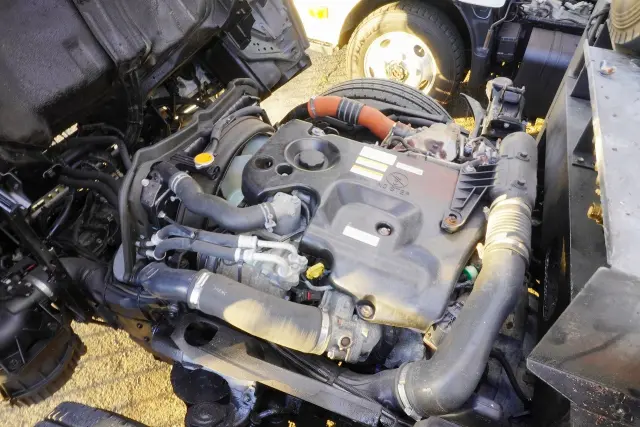 いすゞ エルフ TPG-NKR85AN(2WD)の写真22