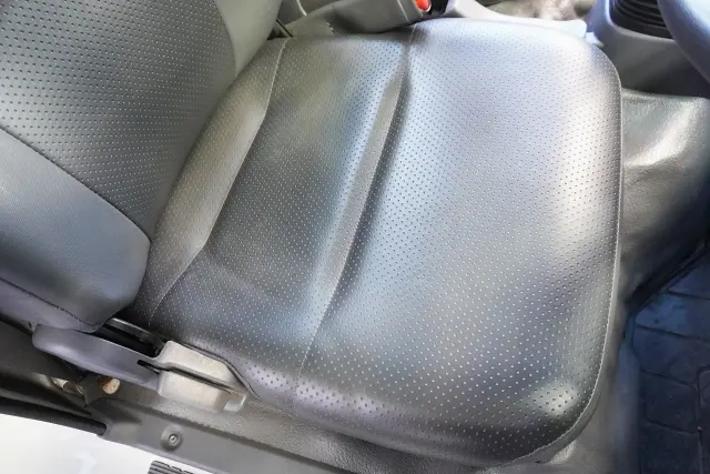 いすゞ エルフ TPG-NKR85AN(2WD)の写真45