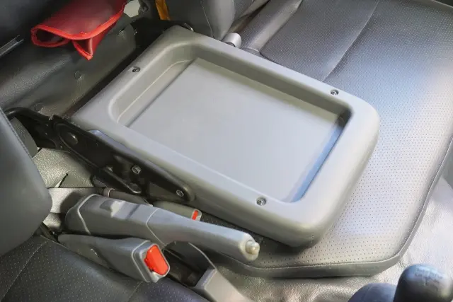 いすゞ エルフ TPG-NKR85AN(2WD)の写真47