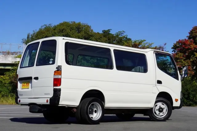 トヨタ トヨエース TKG-XZC605V(2WD)の写真2