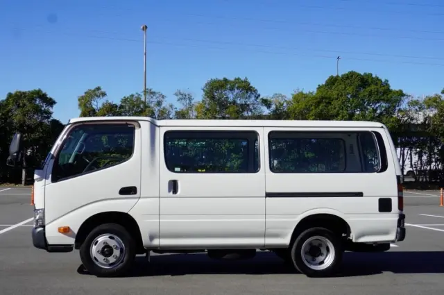 トヨタ トヨエース TKG-XZC605V(2WD)の写真13