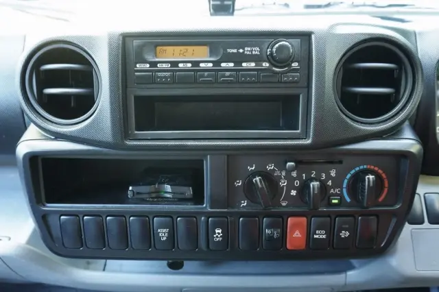 トヨタ トヨエース TKG-XZC605V(2WD)の写真43