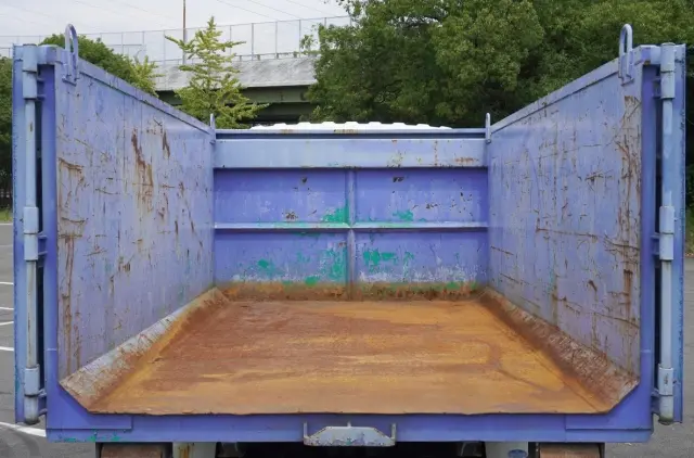 いすゞ フォワード TKG-FRR90S2(2WD)の写真5