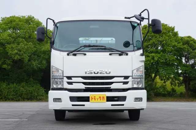 いすゞ フォワード TKG-FRR90S2(2WD)の写真9