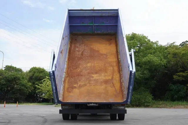 いすゞ フォワード TKG-FRR90S2(2WD)の写真21