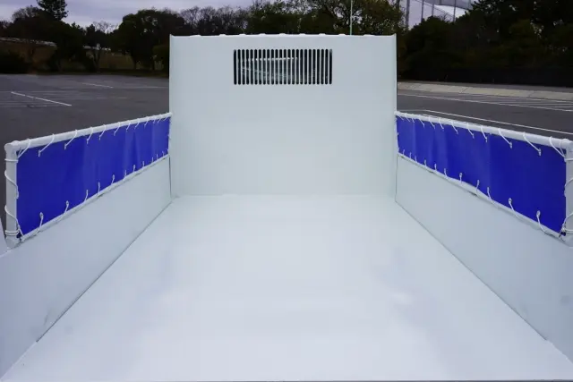 いすゞ エルフ 2RG-NJR88AN(2WD)の写真5