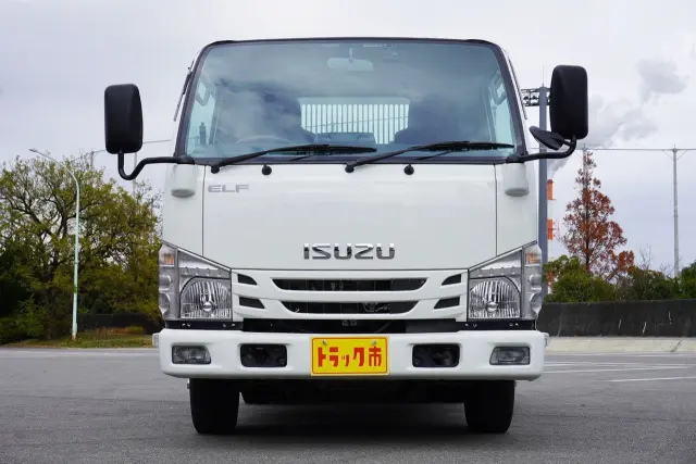 いすゞ エルフ 2RG-NJR88AN(2WD)の写真9