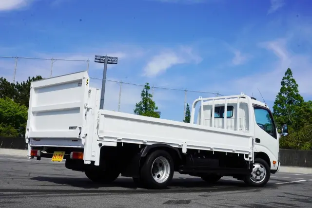 日野 デュトロ TPG-XZC655M(2WD)の写真2