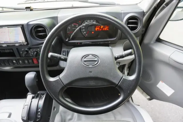 日野 デュトロ TPG-XZC655M(2WD)の写真39