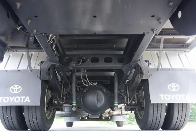 トヨタ ダイナ 2RG-XZU722(2WD)の写真6