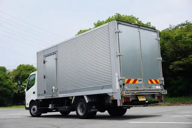 トヨタ ダイナ 2RG-XZU722(2WD)の写真11