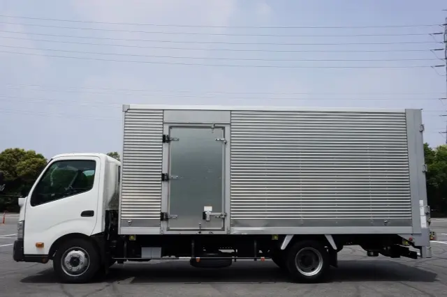 トヨタ ダイナ 2RG-XZU722(2WD)の写真12