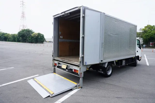 トヨタ ダイナ 2RG-XZU722(2WD)の写真22