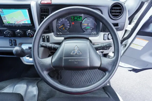 三菱 キャンター 2RG-FBA20(2WD)の写真37