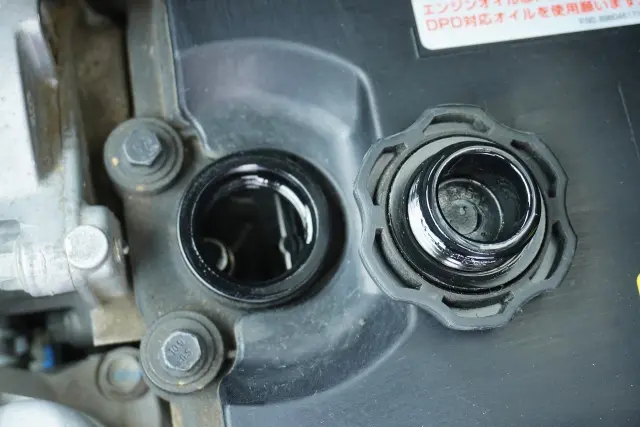 いすゞ エルフ 2RG-NJR88A(2WD)の写真23