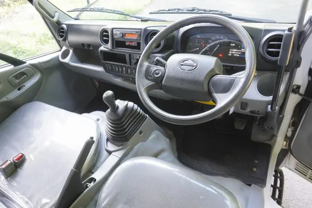 日野 デュトロ 2KG-XZU675T(4WD)の写真3