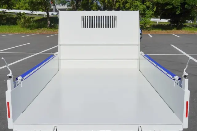 日野 デュトロ 2KG-XZU675T(4WD)の写真5