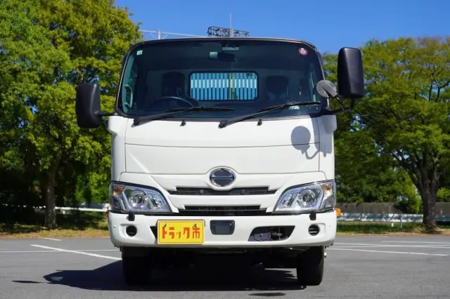 日野 デュトロ 2KG-XZU675T(4WD)の写真8