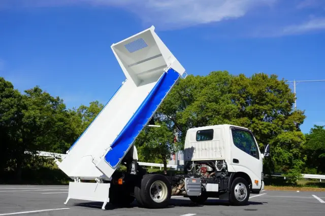日野 デュトロ 2KG-XZU675T(4WD)の写真17