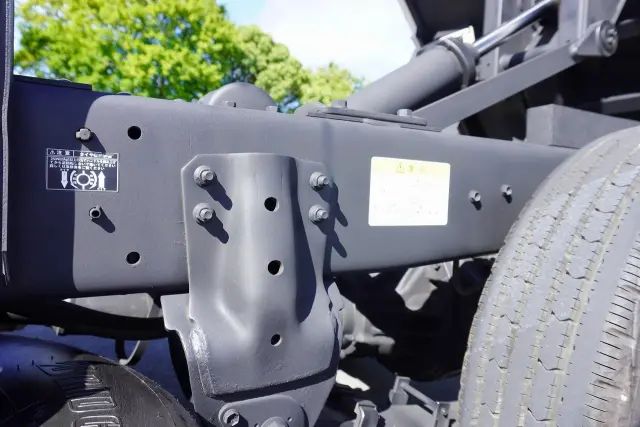 日野 デュトロ 2KG-XZU675T(4WD)の写真32