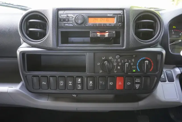 日野 デュトロ 2KG-XZU675T(4WD)の写真43