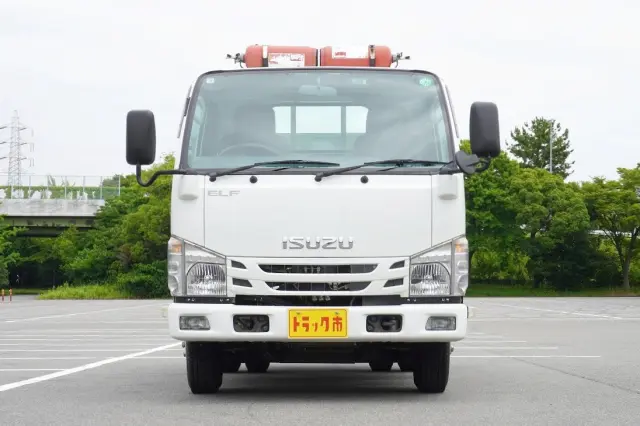 いすゞ エルフ TPG-NKR85A(2WD)の写真8