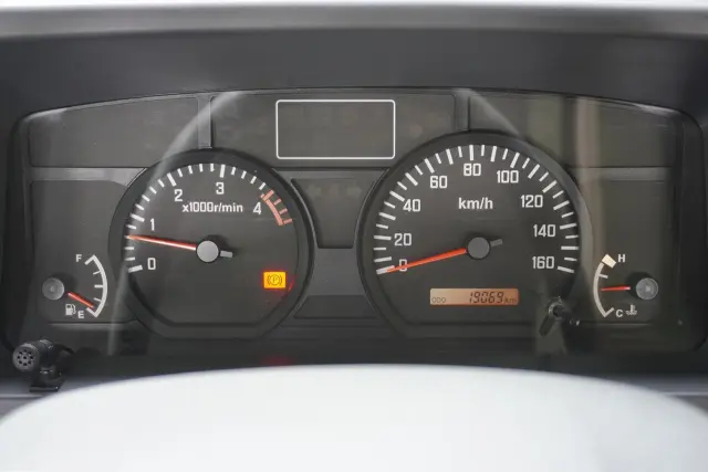 いすゞ エルフ TPG-NKR85A(2WD)の写真37