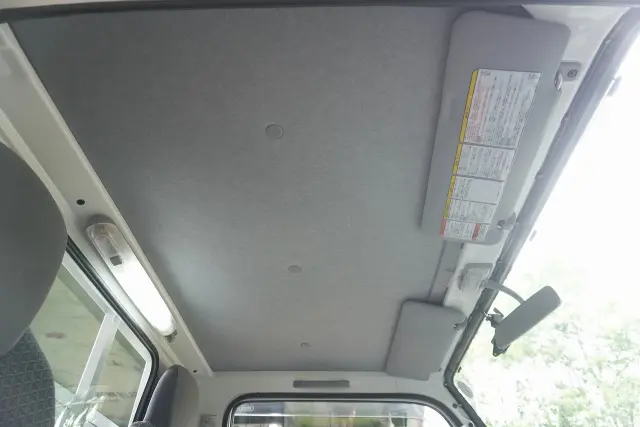いすゞ エルフ TPG-NKR85A(2WD)の写真47