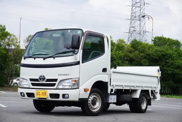 トヨタ トヨエース QDF-KDY231(2WD)の写真1