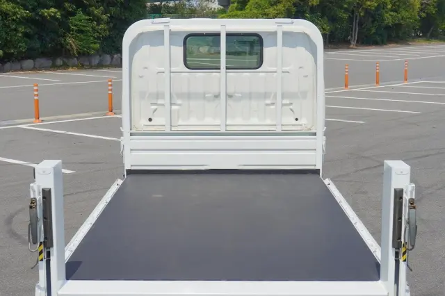 トヨタ ダイナ QDF-KDY221(2WD)の写真5