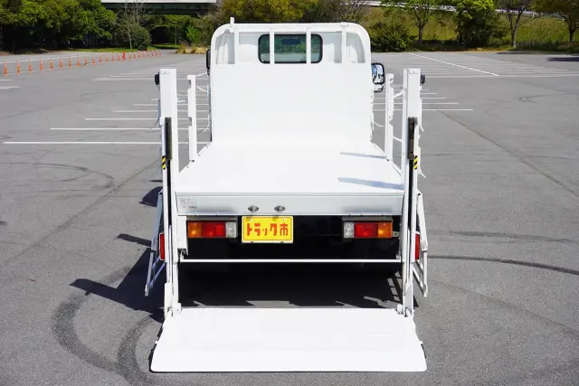 トヨタ トヨエース TKG-XZU675(4WD)の写真18