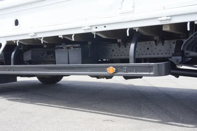 いすゞ エルフ TKG-NLR85AR(2WD)の写真26