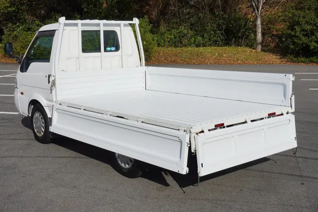 マツダ ボンゴトラック DBF-SLP2T(2WD)の写真17