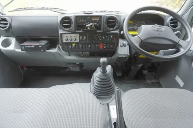 トヨタ ダイナ TKG-XZU685(4WD)の写真48