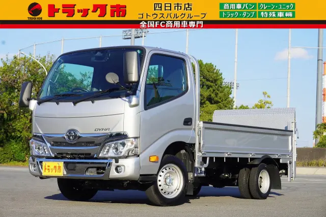 トヨタ ダイナ 3BF-TRY230(2WD)の写真1