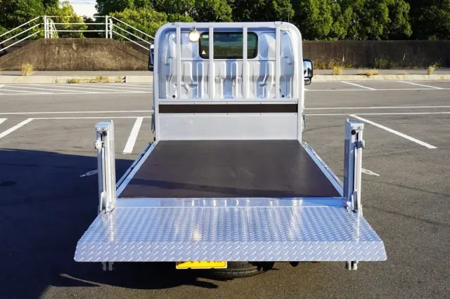 トヨタ ダイナ 3BF-TRY230(2WD)の写真16